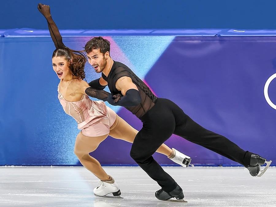 Laurence Fournier Beaudry and Guillaume Cizeron